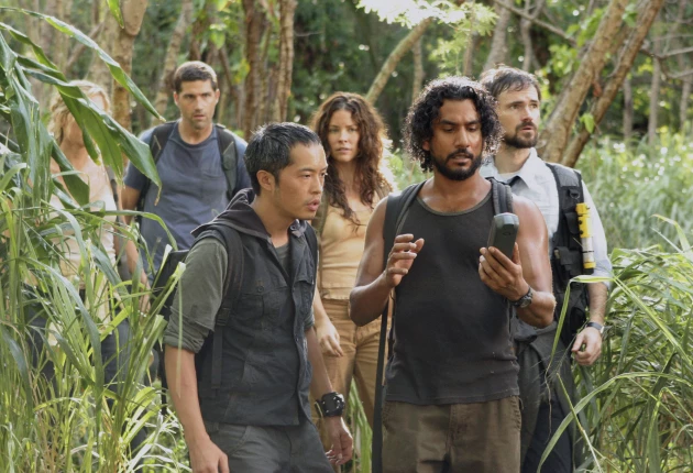 Кадр из сериала Остаться в живых 1 сезон