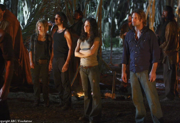 Кадр из сериала Остаться в живых 1 сезон